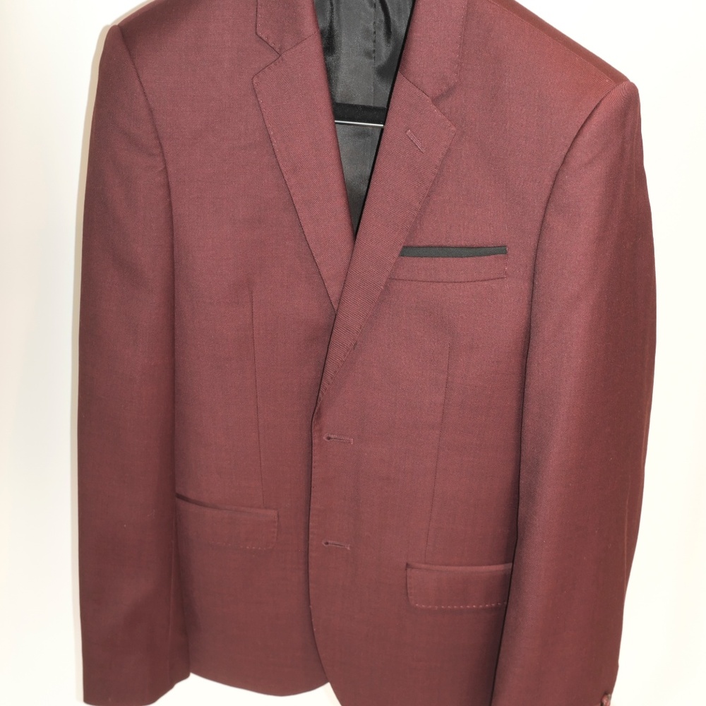 Roger David Burgundy Brown Suit